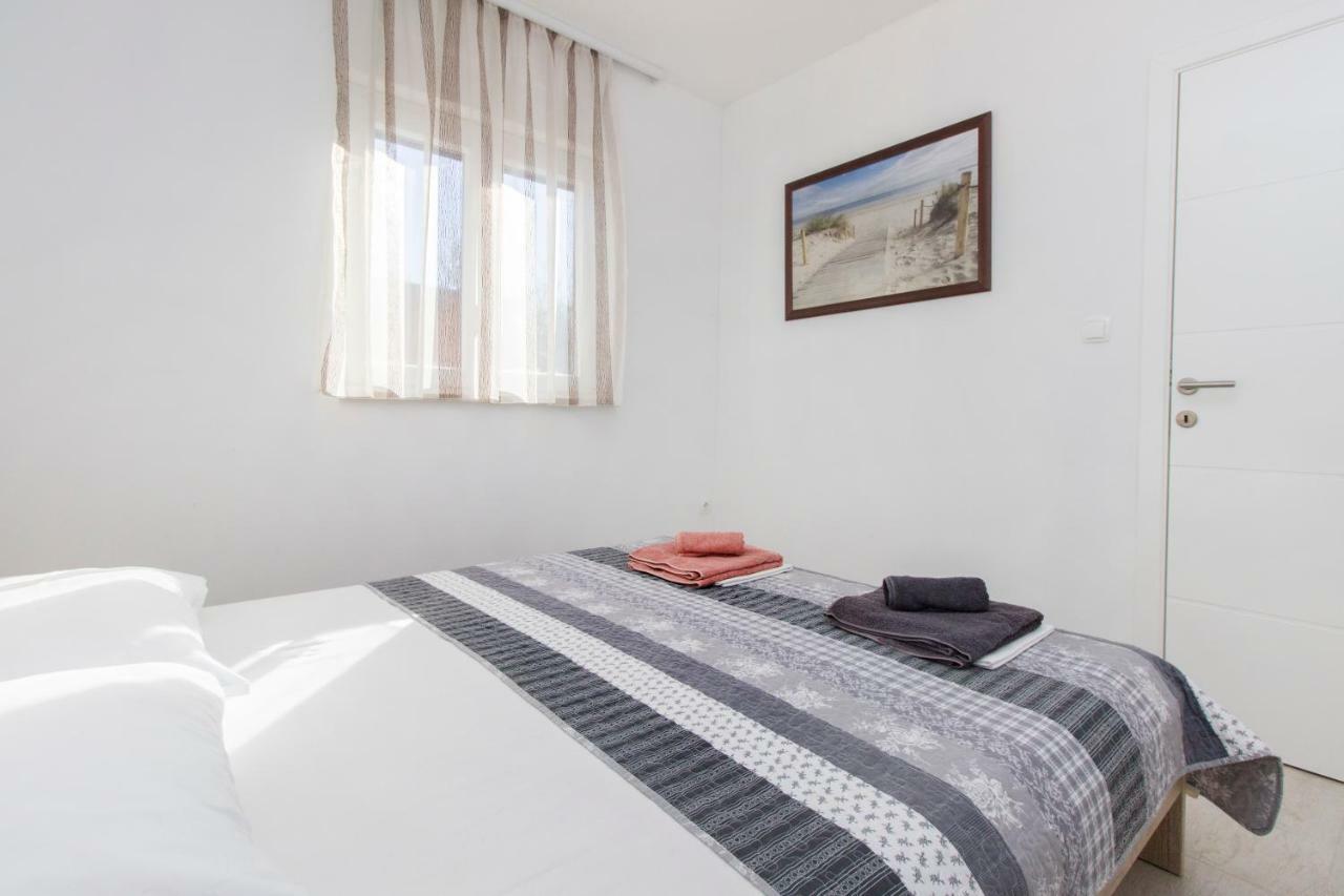 Apartmani Gabriella Vodice Camera foto